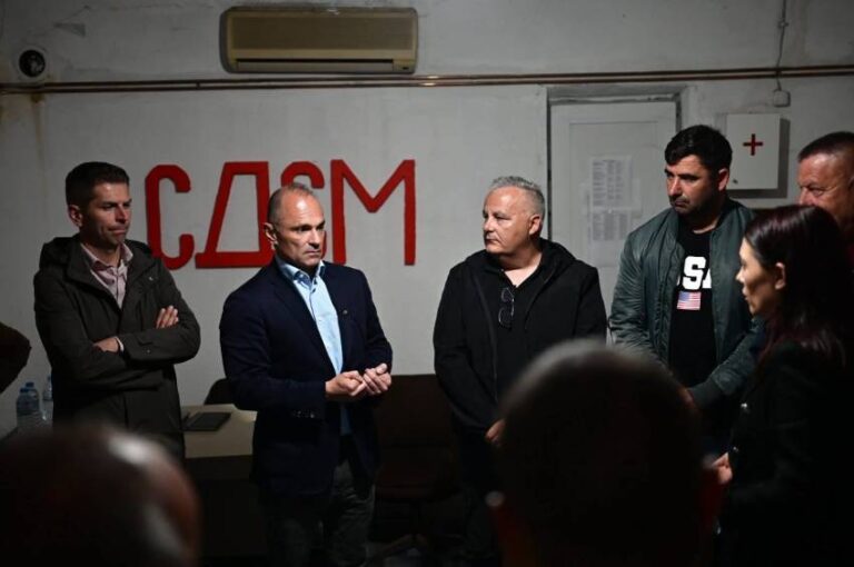 Филипче денеска на средба со сточарите од Могила – Волку лошо не било!